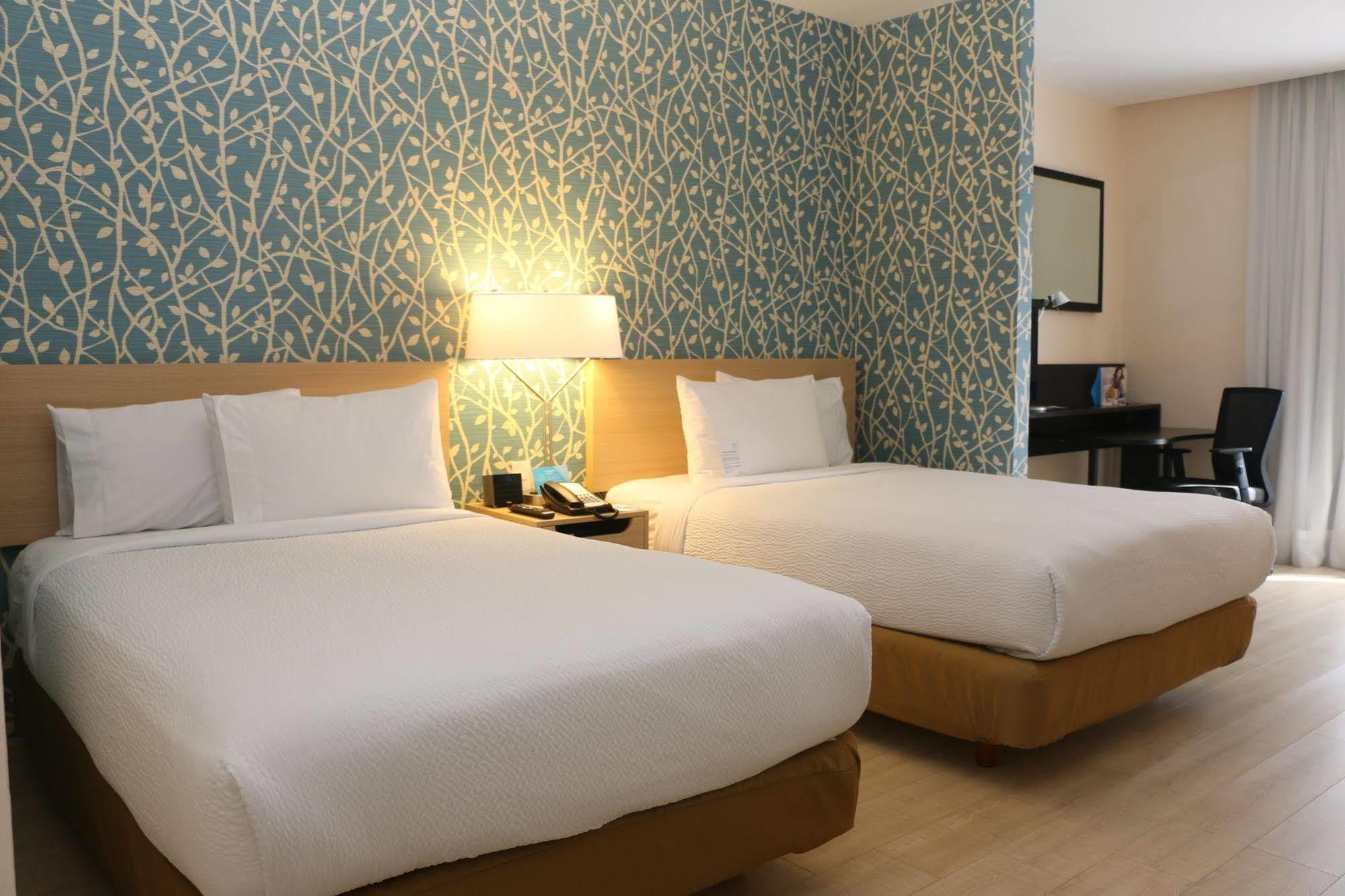 Fairfield Inn & Suites Queretaro Juriquilla Exterior photo